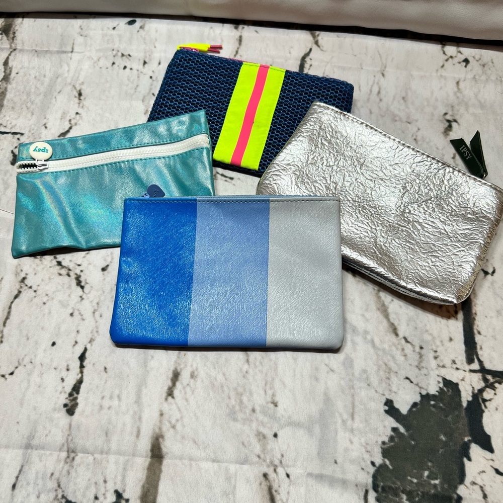 Colorful Pouch Set - Picture 2 of 4